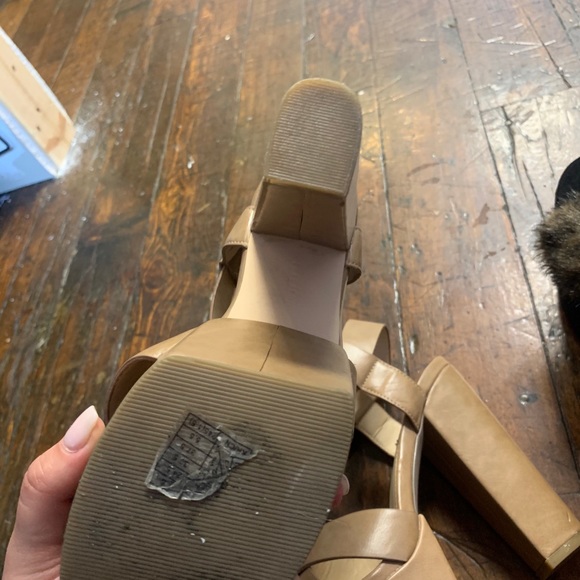 Forever 21 tan strap heels - Picture 2 of 3